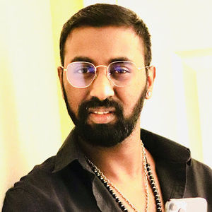 Meet your Posher, Girish